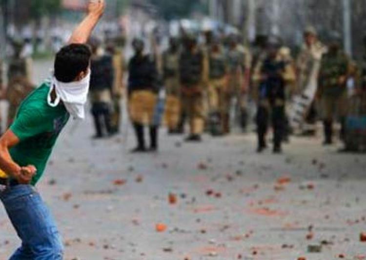 Police to compile data of stone pelters, their motivators in Kupwara